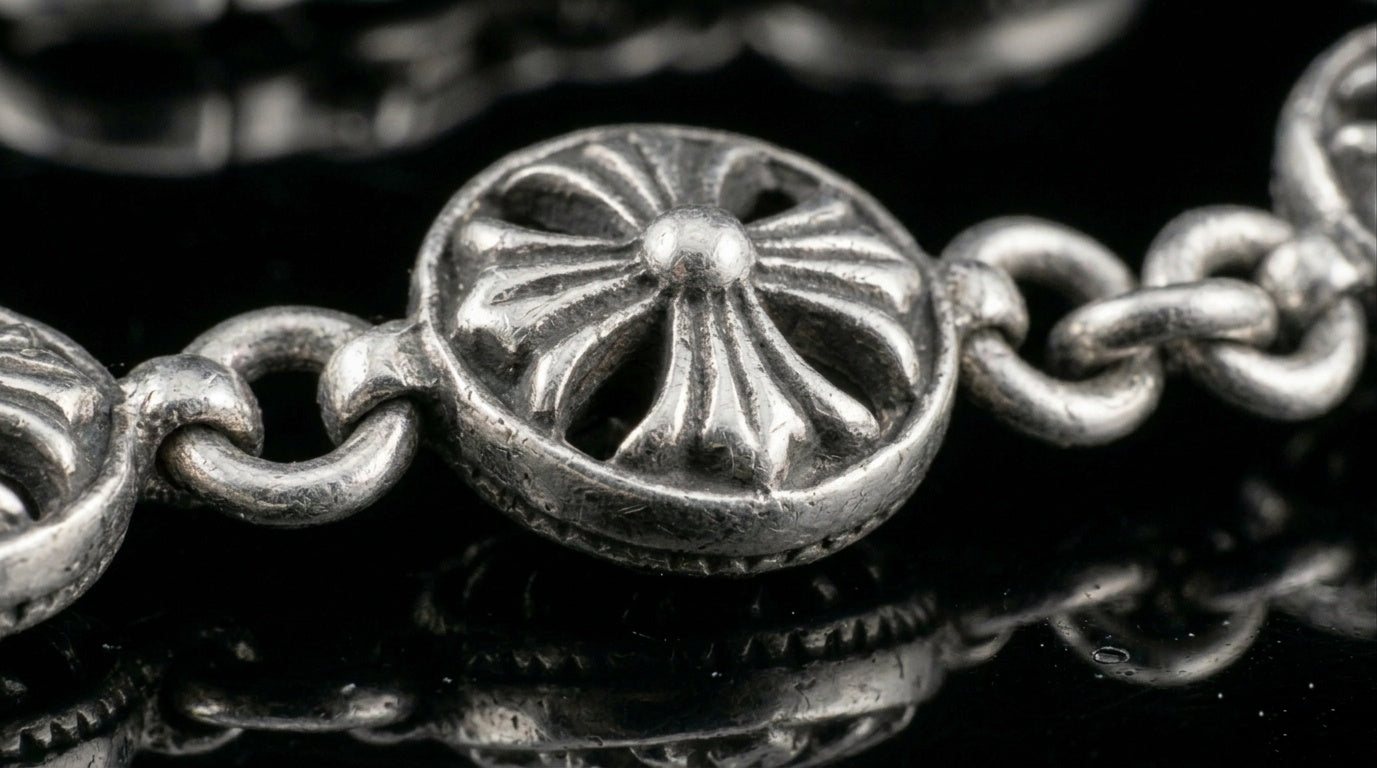 Cursed Aux Bracelet – Gothic Cross Ball Chain